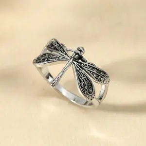 Silver Plated Dragonfly Ring Fashion Vintage Party Personalized For Women Dating Wedding Engagement Jewelry Accessories Decoration Valentine's Day Gift
