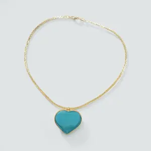 Choker Chain with Blue Heart Women's Fashion Accessories Gold Plated Necklace for Everyday Wear Elegant Design Versatile Accessory