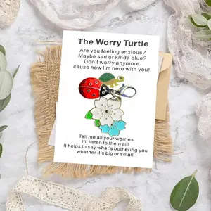 Cute Mini Chrysanthemum & Insect Keychains, Resin Craft Gift for Daughter Friends, Perfect for Opening Ceremony Celebrations