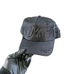 31 Hat Mago Total Black - Classic Design for Everyday Wear