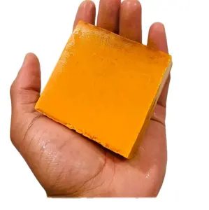 Fyn Honey Milk + Turmeric Glo Bar Acne Nourishing Smooth