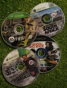 Throwback Futbol Disc Rugs