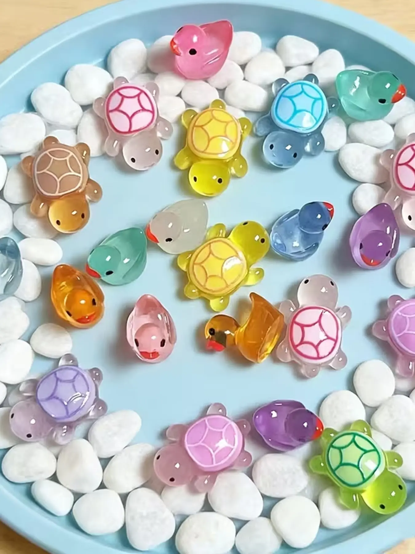 30pcs Luminous Duck, Luminous Little Turtle, Little Duck, Little Turtle, Duck Toy Series, Miniature Resin Duck and Turtle, Luminous Gift Pad, Party Supplies, Luminous Resin Ducks, Glow in the Dark