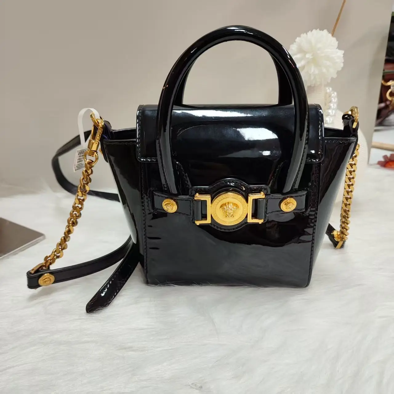 Pre-owned PATENT LEATHER Crossbody Bag VERSACE/Crossbody Bag/SSB1726012