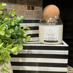 Flannel Blanket 16 Ounces Hand Poured Soy-Wax Blend Candle in Glass Jar with cork ball lid  Decoration Decorative for Home Decor - Ornaments