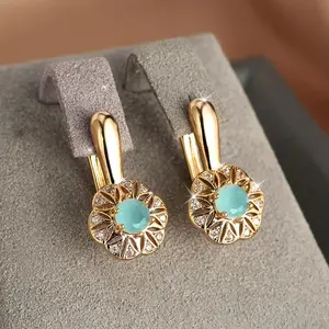 Women's 1-Pair Round Cut Synthetic Zirconia Inlay Earrings, Golden Geometric Pretty Glitz Drop Dangle Earrings, Plastic Clips Classic Wedding Fashion Costume Jewelry, Plastic Clips Earrings