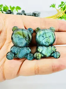 Labradorite Bear Carvings, Creative Gift Party Souvenir, Dazzling, Rainbow Shining Natural Crystal Decorations, Jewelry Accessories