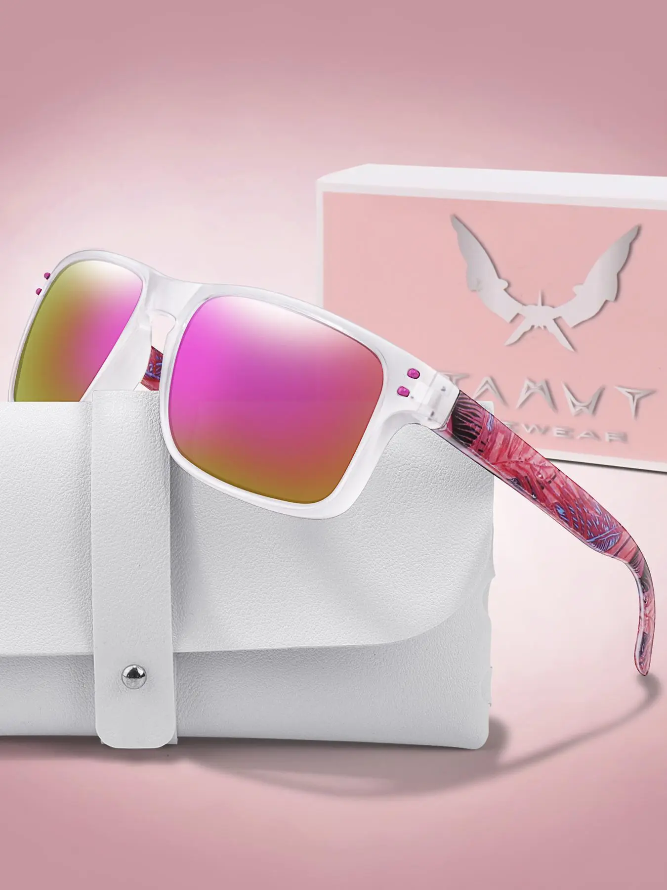 Classic Polarized Women's Sunglasses with Carrying Case, Trendy Casual Sunglasses, Trendy Styling Sunglasses, Trendy Accessory for Music Festivals and Outdoor Travel, Stylish Glasses, Perfect Gift for Christmas Valentine's and Mother's Day