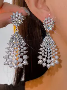 Elegant Pearl Water Diamond Earrings, Stylish Jewelry Accessory for Women, Perfect Gift Idea for Special Occasions, Statement Earrings, Fashionable Jewelry Accessories