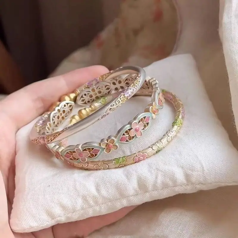 Vintage Floral Enamel Bangle for Women, Chinese-Style Ethnic Cloisonné Jewelry, Perfect Gift for Her