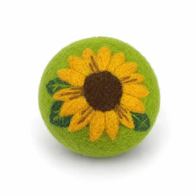 Eco Wool Fiber Laundry Ball, Sunflower Design Laundry Accessory for Efficient Clothes Drying