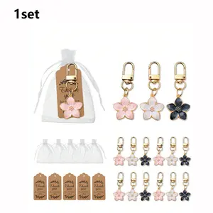 Flower Keychain Gift Set, Daisy Key Ring, Kraft Label, Organza Bag, Perfect for Gender Reveal Party, Birthday, Wedding, Back-To-School, Valentine's Day