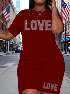 Women's Plus Size Knit Heart Graphic 2-Piece Clothes Set - Breathable Comfy Oversized T-Shirt + Shorts, Casual Summer Outfit