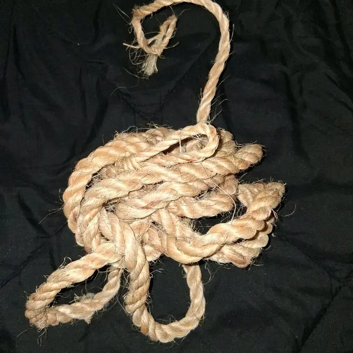 Rope/Kòd pit