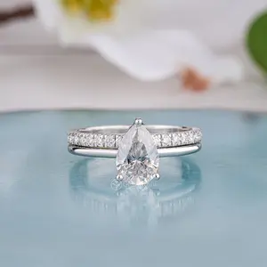Pear Shaped Moissanite Wedding Ring Set