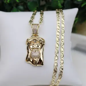 Gold plated chain with pendant 24” / Cadena en oro laminado 24”