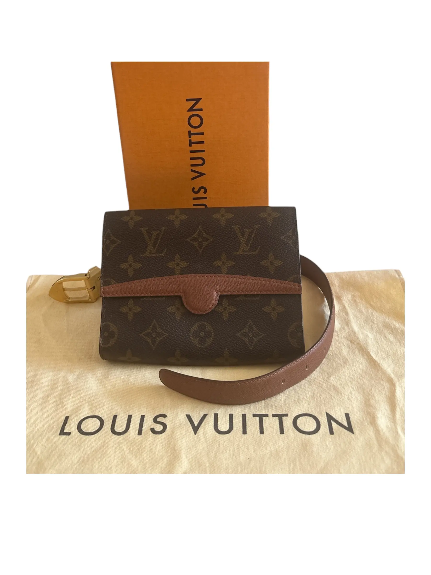 Pre-owned Louis Vuitton leather Belt Bags Monogram Arche Waist Bag with Box and Dustbag Size 34