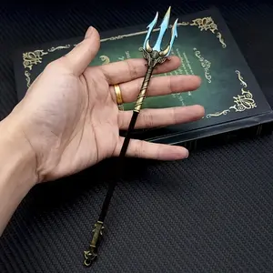 Cool Game Style Trident Keychain, Zinc Alloy, Detailed Design, Men's Fashion Metal Accessory, Stylish Keychain, Mini Weapon Display, Perfect Gift