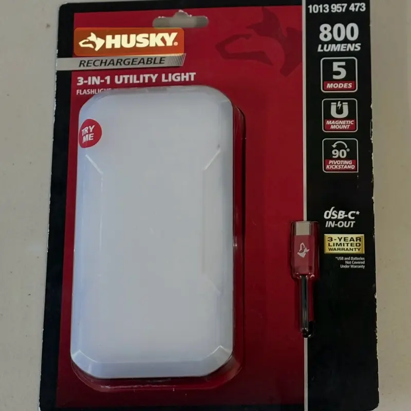 800 Lumens 3-in-1 Rechargeable LED Utility Light with 10000