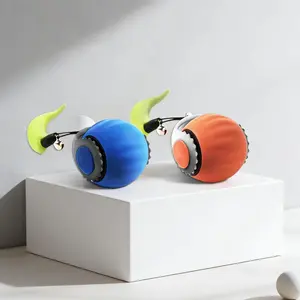Interactive automatic rolling cat toy, USB rechargeable, durable plastic, indoor cat self-rolling ball, suitable for all cat breeds.