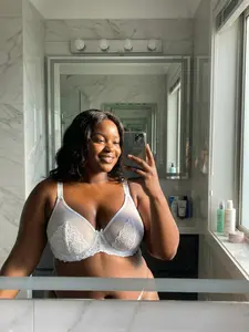 Plus Size Minimizer Bra, Sheer Mesh Underwire Bra for Women, U-Back with Adjustable Push Up, Full Coverage, Seamless T-Shirt Bra