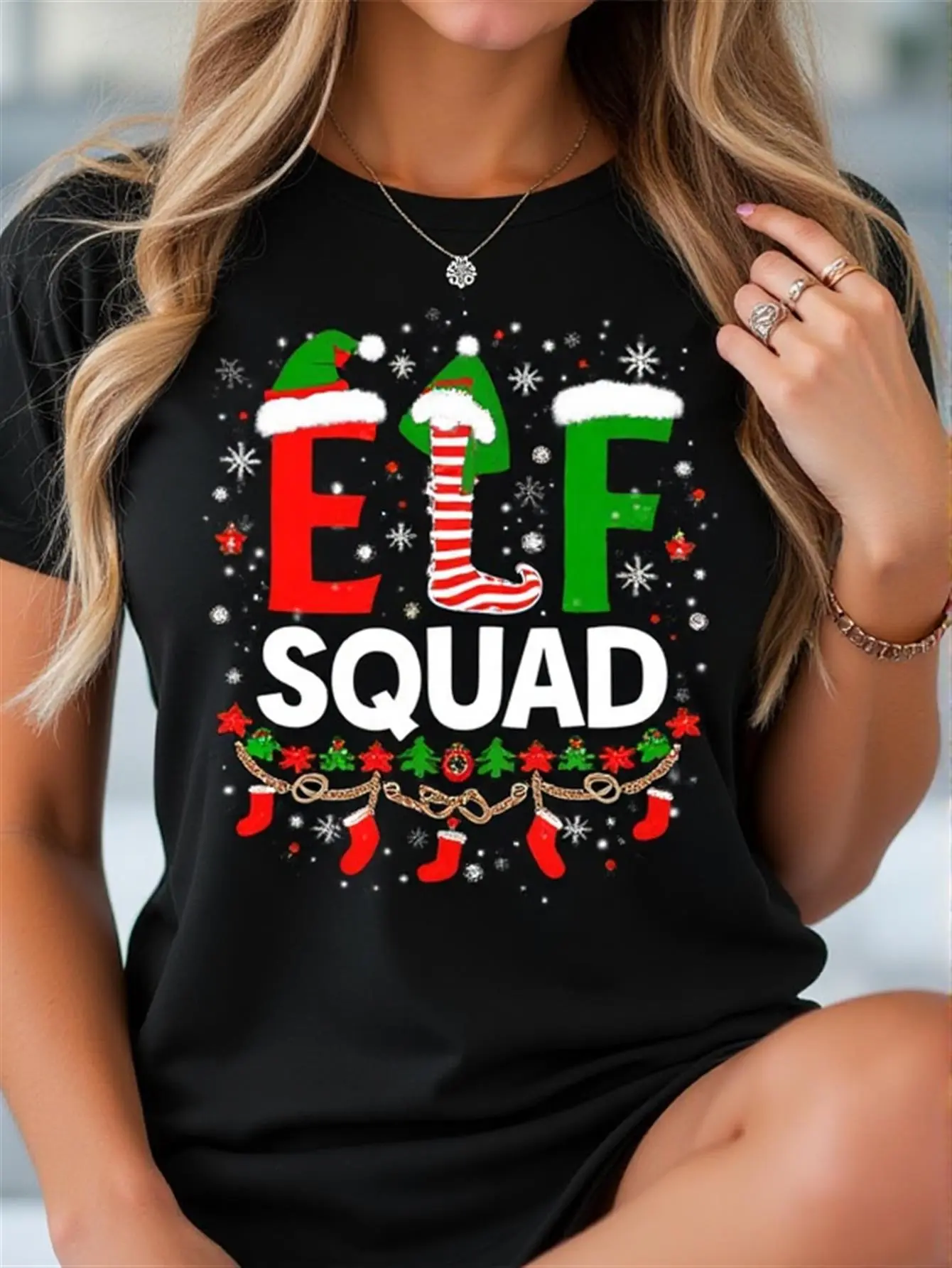 Women'S ELF SQUAD Christmas Graphic Tee - Cheerful unisex soft cotton short sleeve t shirt, vintage graphic casual tee for men women teens, perfect birthday holiday gift for camping travel gym daily street casual wear