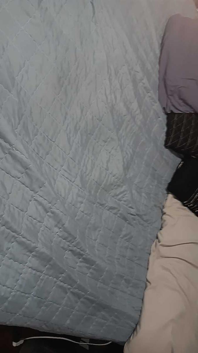 Item: King, Dark Gray