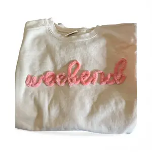 Weekend yarn embroidery