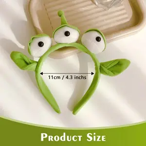 Cute Plush Alien Headband for Women & Girls, TikTok Viral 3-Eye Cosplay Hair Accessory, Soft Lightweight Costume Head Hoop, Funny Aesthetic Dress Up Accessory for Halloween, Party, Festival & Themed Events