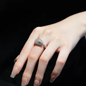 Luxury Panther Ring for Women – Adjustable 18K Gold/Platinum Plated Open-End Ring with AAA Cubic Zirconia, Elegant Animal Jewelry, Unique Fashion Gift for Her