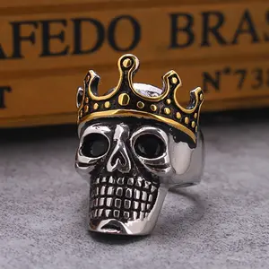 European and American Popular Retro King Skull Crown Rider Men's Stainless Steel Ring