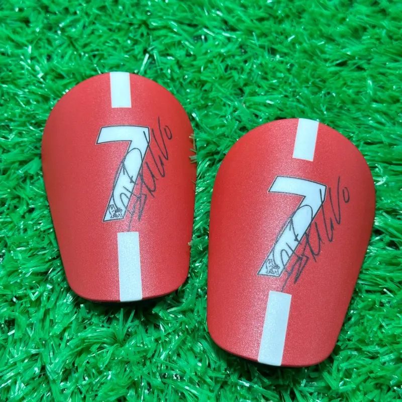 10x6 Cm Football Training Protector, Compact Design, Comfortable Fit, Soccer Training Equipment Ideal for Soccer Practice & Protection, Lightweight Sports Gear, Football Accessories