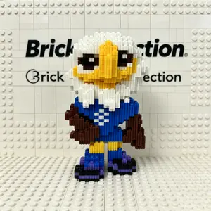 Sporty Cyber Eagle Mascot 3D Micro Blocks, Anxiety Relief Hand Build Hobby, Modern Urban Style Tabletop Ornament, Ideal Collectible Gift For E-sports & Soccer Lovers