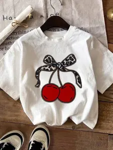 Women's Cherry & Leopard Print Round Neck Tee, Fashion Casual Crew Neck Short Sleeve T-shirt for Daily Holiday Vacation Outdoor Wear, Ladies Clothes for All Seasons