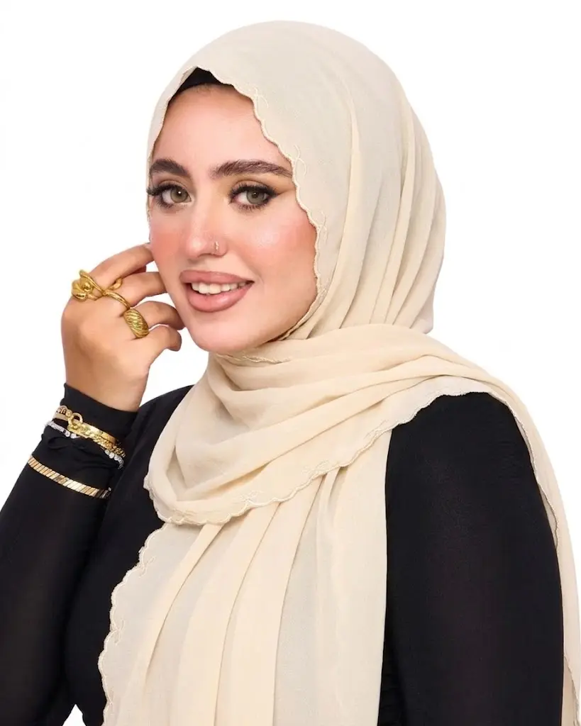 1 solid-color chiffon headscarf, candy-colored scarf with wavy embroidery along the edges, lightweight, breathable shawl suitable for everyday wear and travel