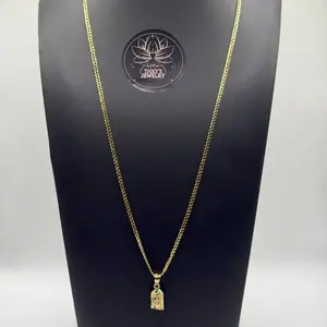 Cadena corte brillo sólida con dije de la cara de Cristo