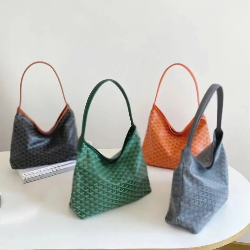 Women's GY Chevron Canvas Tote Bag - Fully Reversible, Oversized Luxury Top Handle Bag with Zip Closure, Lightweight Casual Wear Companion, Premium Y-Pattern Shopper with Detachable Pouch