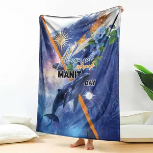 Marshalls Islands Manit Day Commemorative Blanket, Starry Whale Polynesian Totem Flannel Cover, Soft and Cozy Bedspread