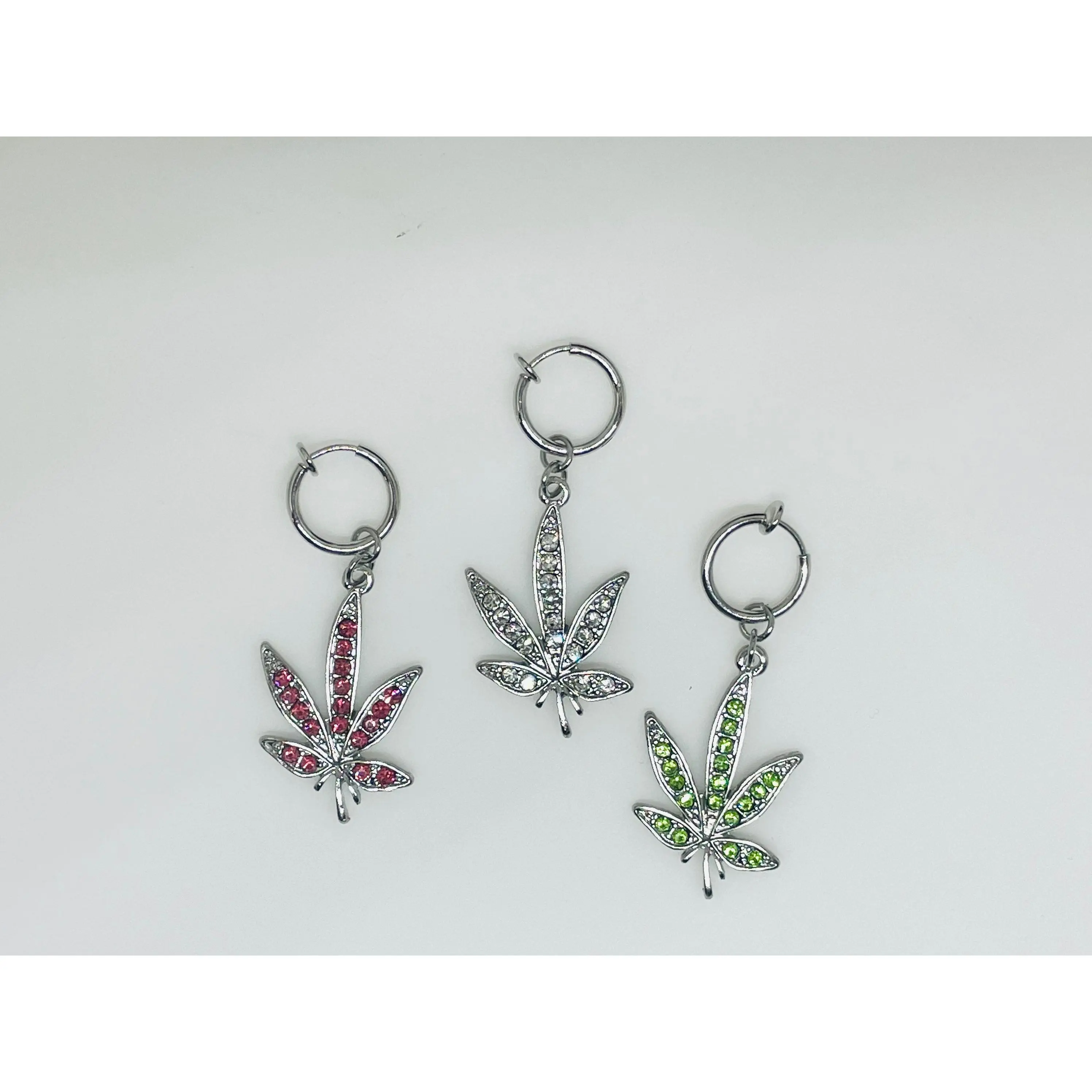 Clip on Belly Ring - Fake Piercing - Leaf Belly Ring