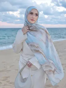 Women's Gradient Painted Headscarf Muslimah Fashion, Textured Design Hijab Paris Anti-Wrinkle Fabric, Modest Style All Seasons Summer