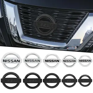 3D Abs Car Grille Emblem Rear Trunk Badge Foot Logo for Nissan Qashqai X-Trail Tiida Sunny Juke Teana Sentra Patrol Micra Leaf Car Decals