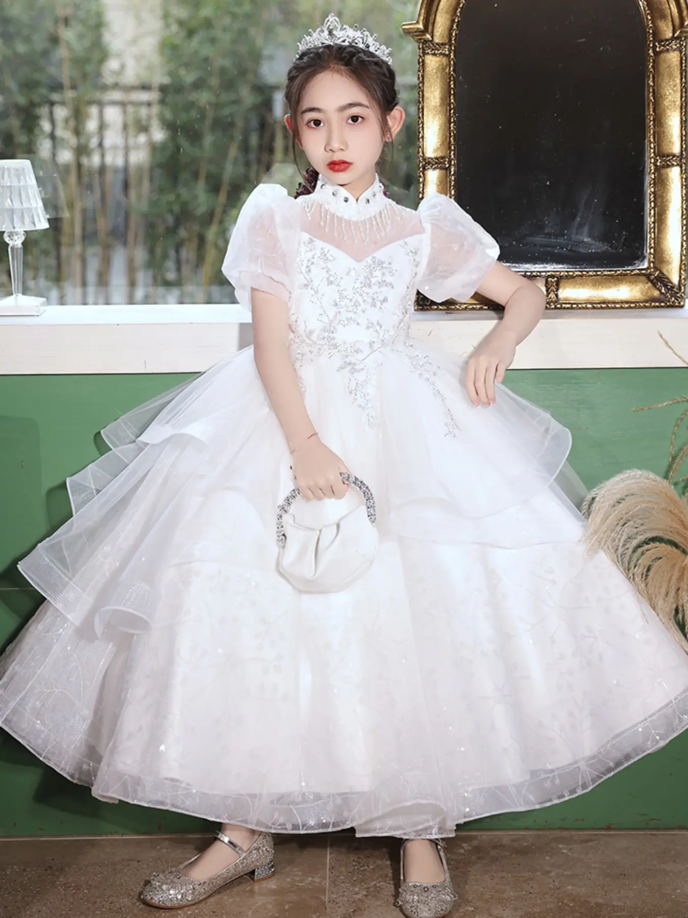 Elegant Girls' Long Lace Dress, Perfect for Weddings & Parties, Unique High-End Design, Ideal for Birthdays & Evening Events