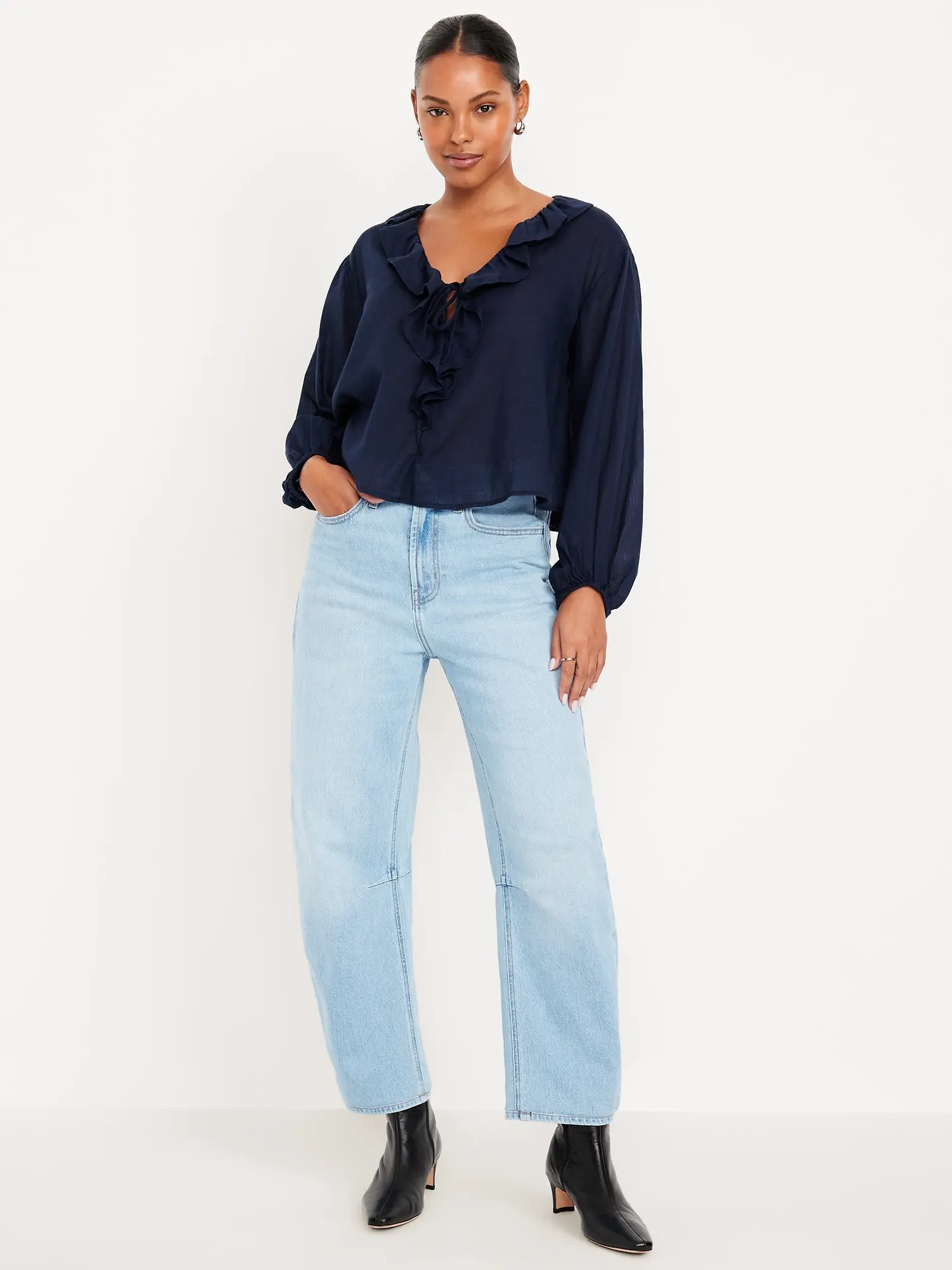 Old Navy Women's High-Waisted Wow Barrel Ankle Jeans