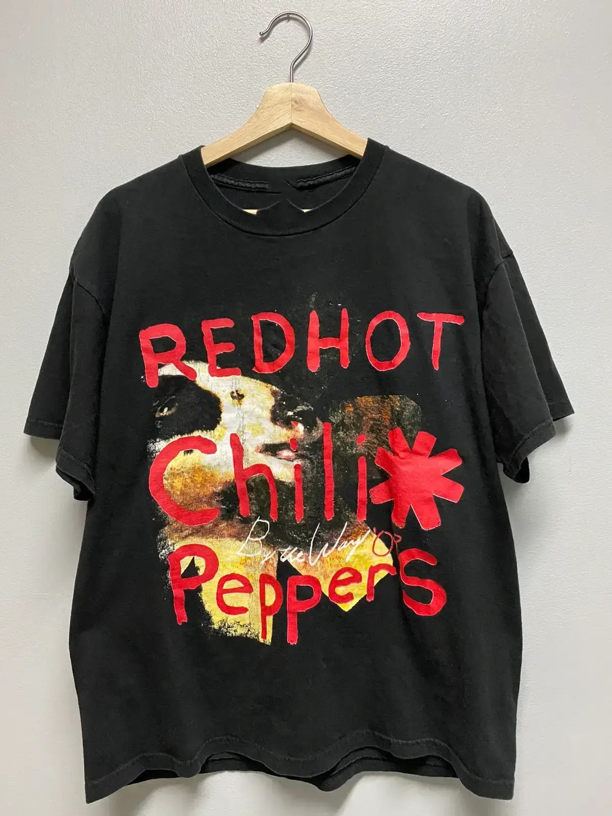 Vintage 2003 Red Hot Chili Peppers By The Way T-Shirt for Fan 