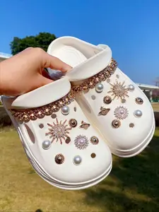 20 Piece DIY Detachable Garden Shoe Accessories Set, Sunflower & Small Planet Charms, Multifunctional Shoe Clips for Women Sandals Slippers Beach Bags