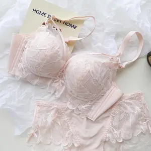 Lingerie Women's Gathering Lace Sexy Bra Set - Soft Pink with Floral Lace Detailing & Adjustable Straps