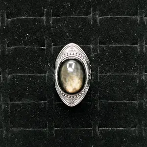 Ruby(9800)gc.Midnight Moonlight Ring: Oval Moonstone with Iridescent Flash & Vintage Bezel Setting