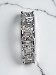 Thin Baguette Trapezoid Ring Item#F045 $39