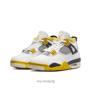 Sulfur Yellow Accented High-Top Casual Shoes