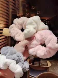 5pcs Solid Fuzzy Scrunchie Casual Solid Fuzzy Scrunchie for Casual Use
